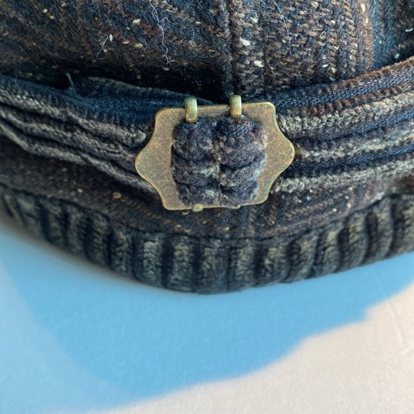 ❗️SALE❗️Men’s newsboy cap with buckle detail - Picture 3 of 7